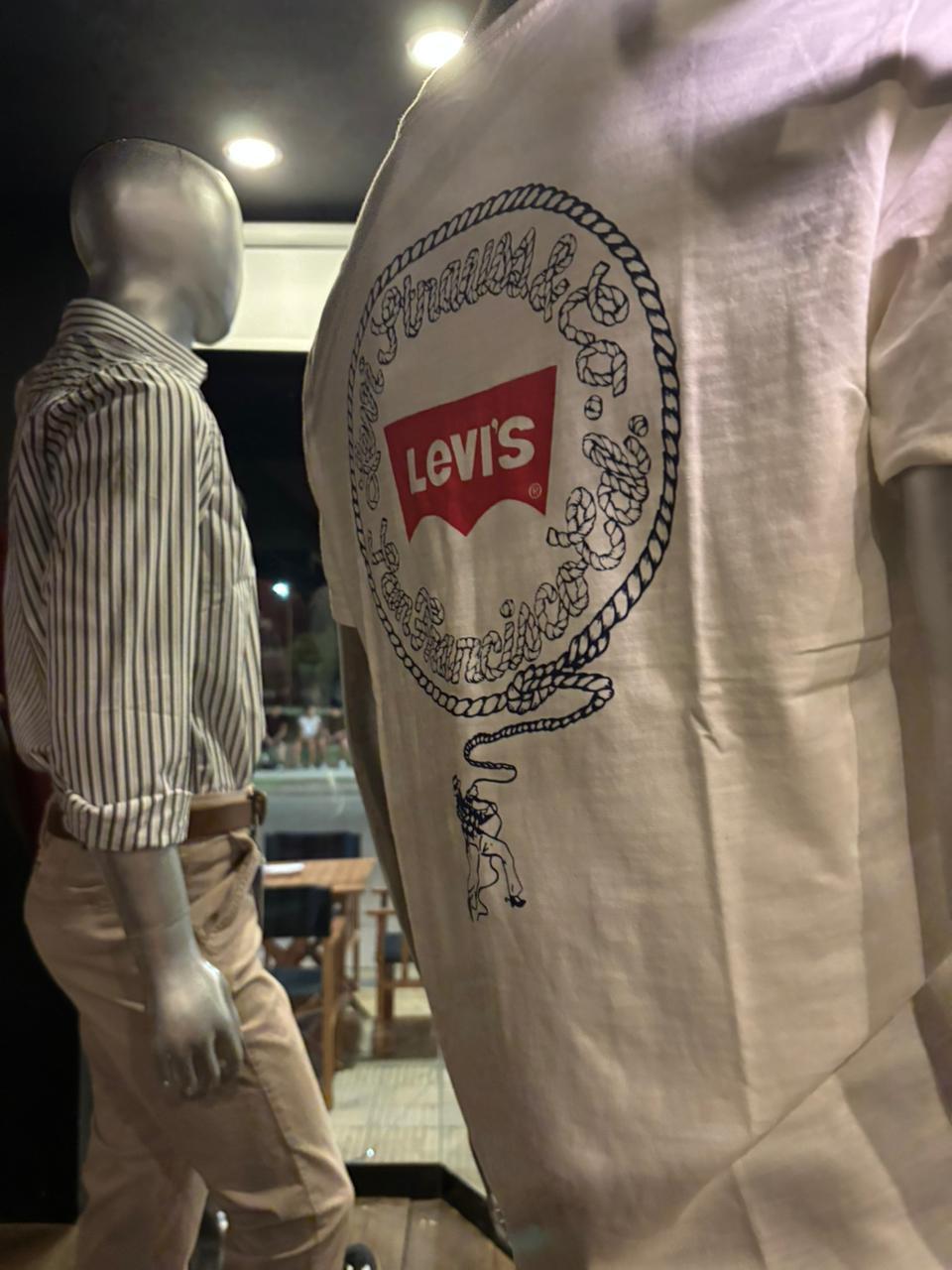 Levi's