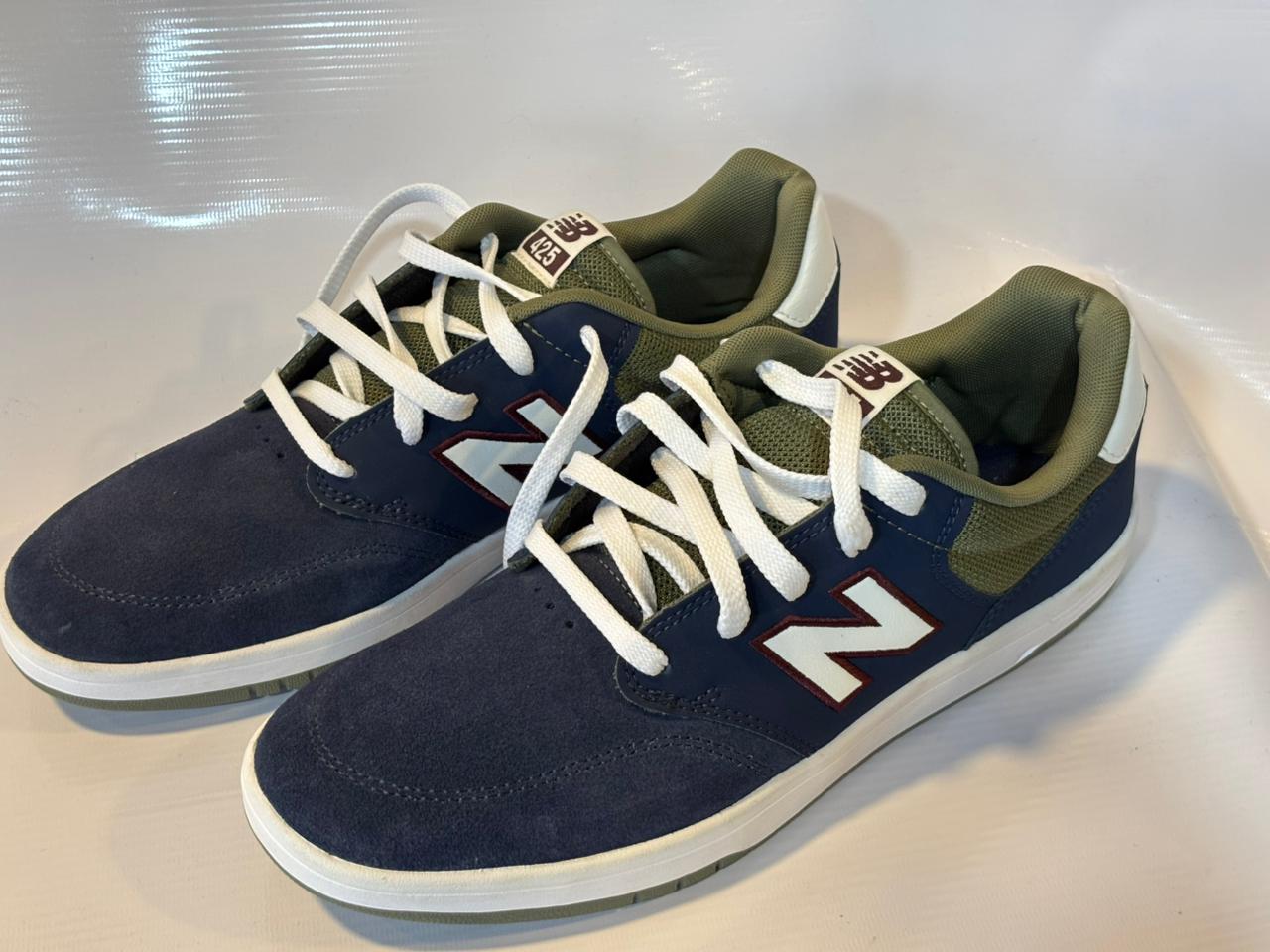NEW BALANCE
